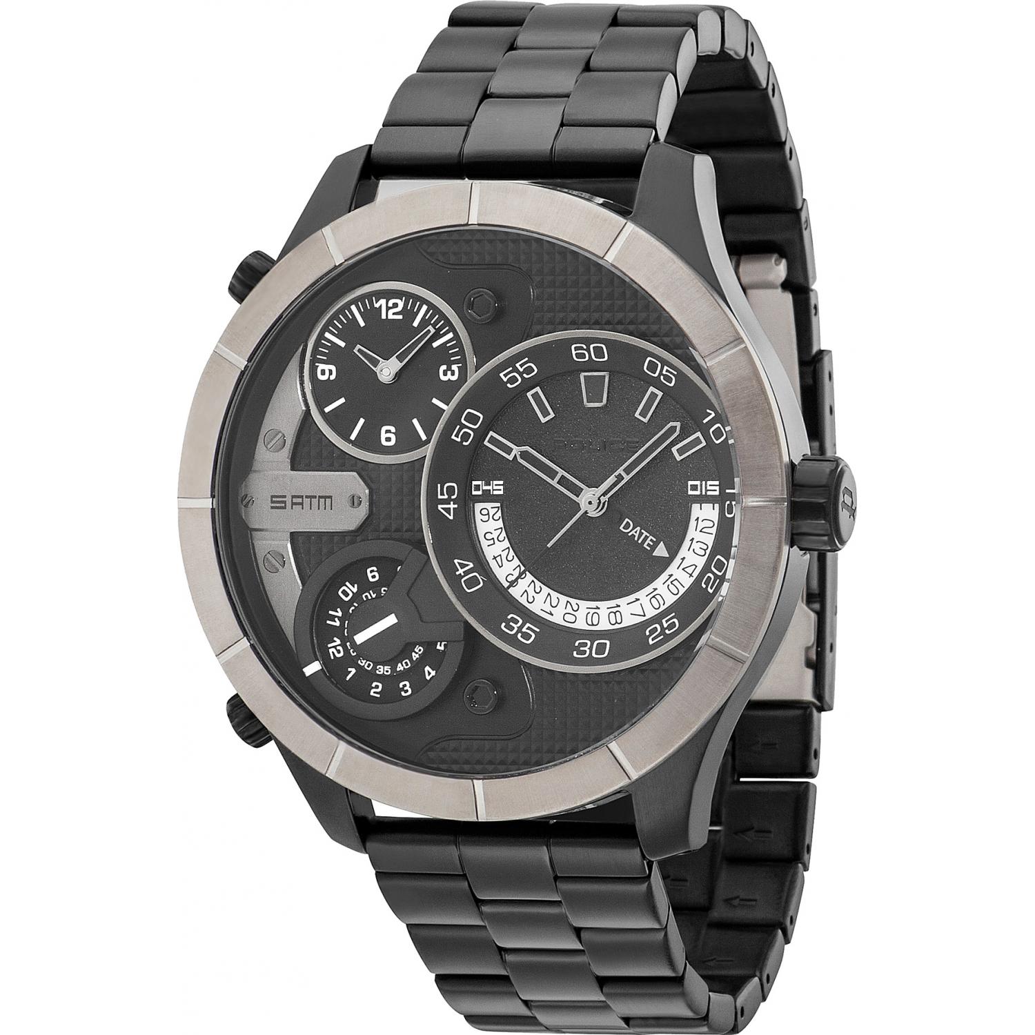 Police bushmaster watch new arrivals