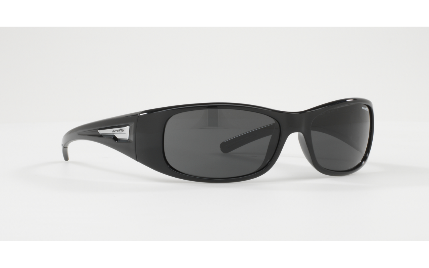 Arnette hold up sunglasses store