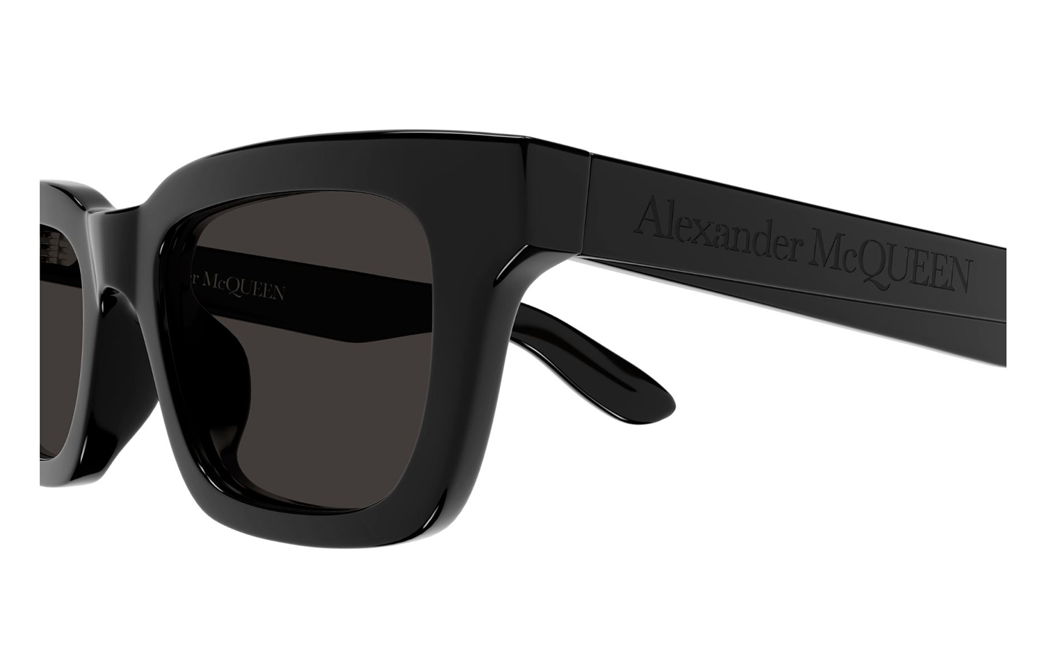 Gallery image for /media/thumbs/100x62.5/media/product_images/ALEXANDER-MCQUEEN-AM0392S-001-52-Bfw100fh62.5.png