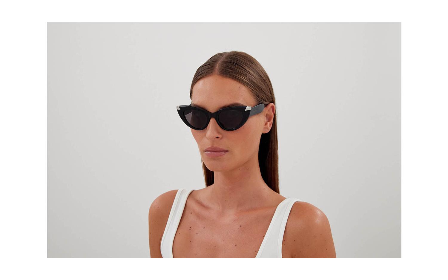 サングラス ALEXANDER MCQUEEN Woman Sunglasses Black AM0442S 001 Alexander McQueen AM0442S 001 50 Sunglasses | Shade Station