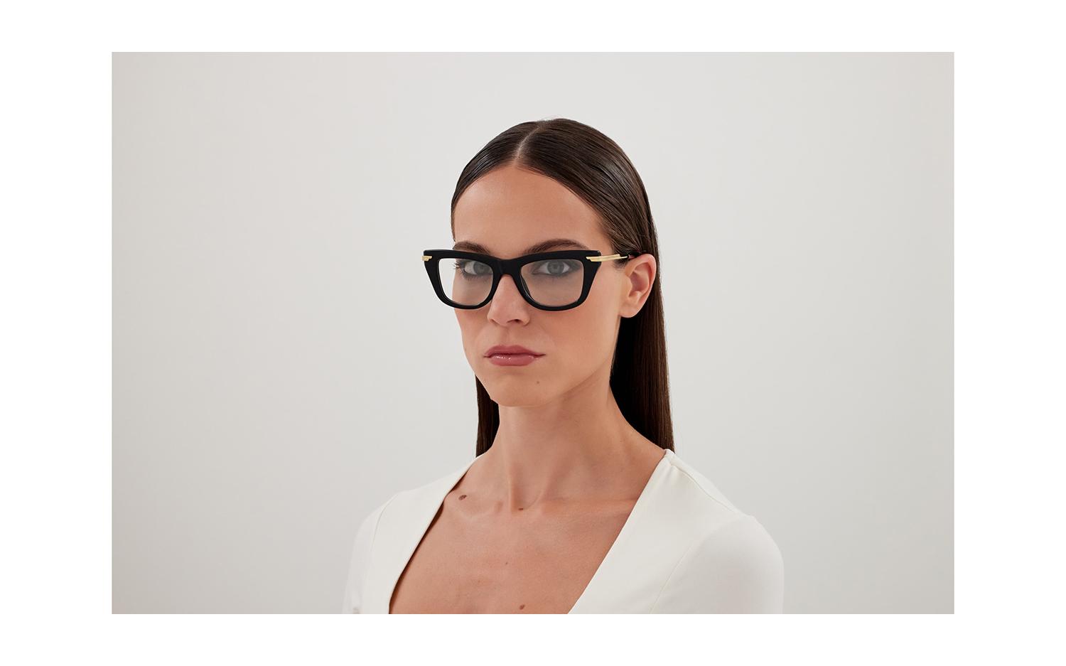 Gallery image for /media/thumbs/100x62.5/media/product_images/Bottega-Veneta-Glasses-BV1370O-Modelfw100fh62.5.jpg