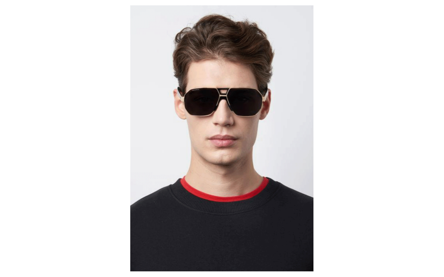 Gallery image for /media/thumbs/100x62.5/media/product_images/DSquared2-D2-0028-S-modelfw100fh62.5.png