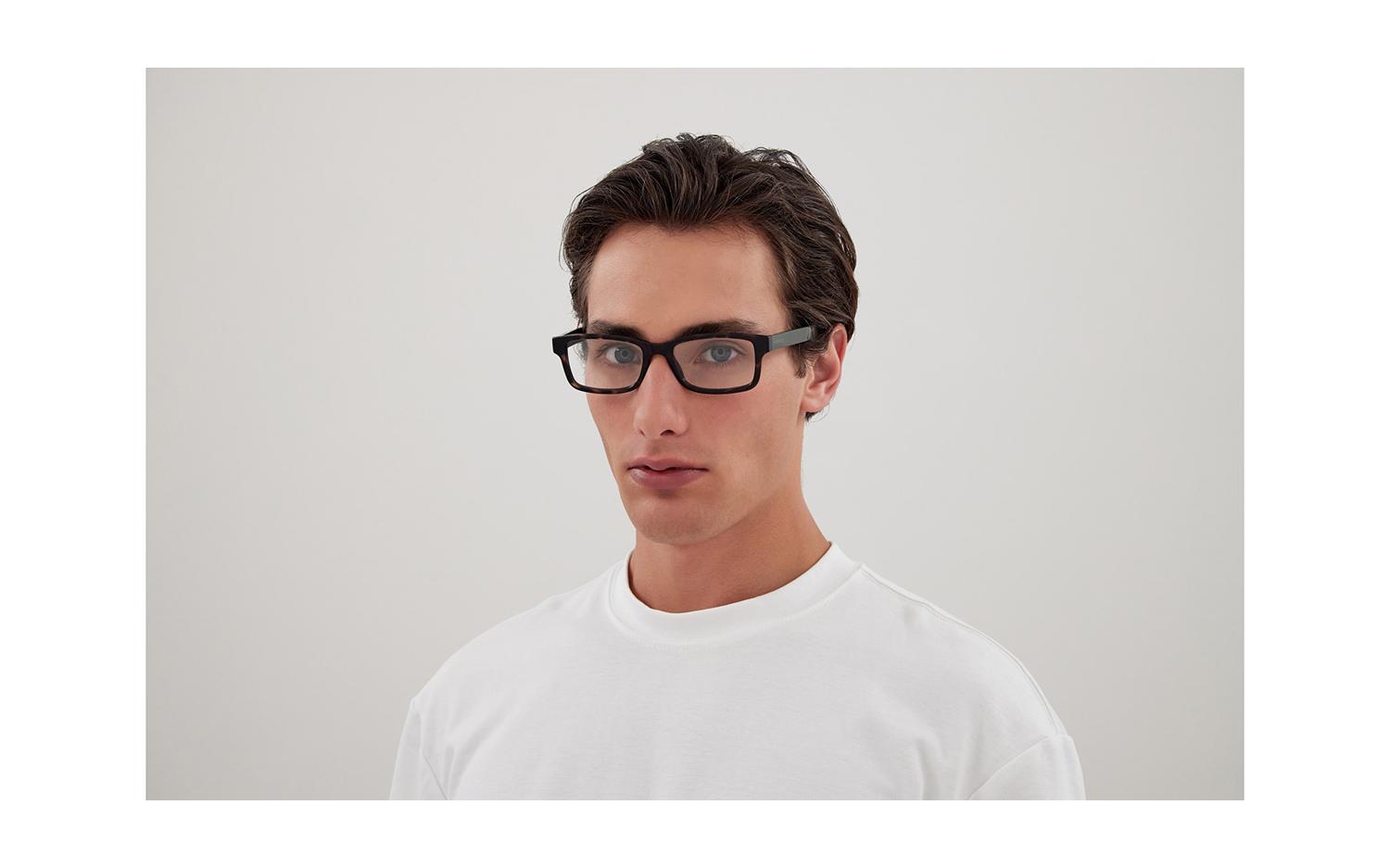 Gallery image for /media/thumbs/100x62.5/media/product_images/Gucci-Glasses-GG1717O-004-modelfw100fh62.5.jpg