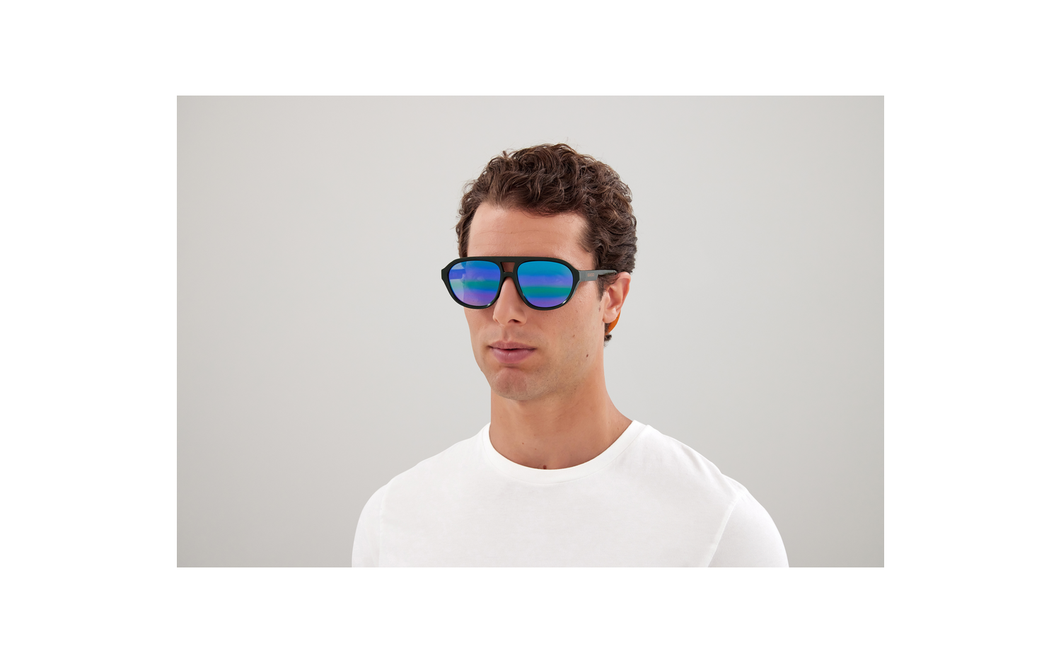 Gallery image for /media/thumbs/100x62.5/media/product_images/Gucci-Sunglasses-GG1239S-003-58_modelfw100fh62.5.png
