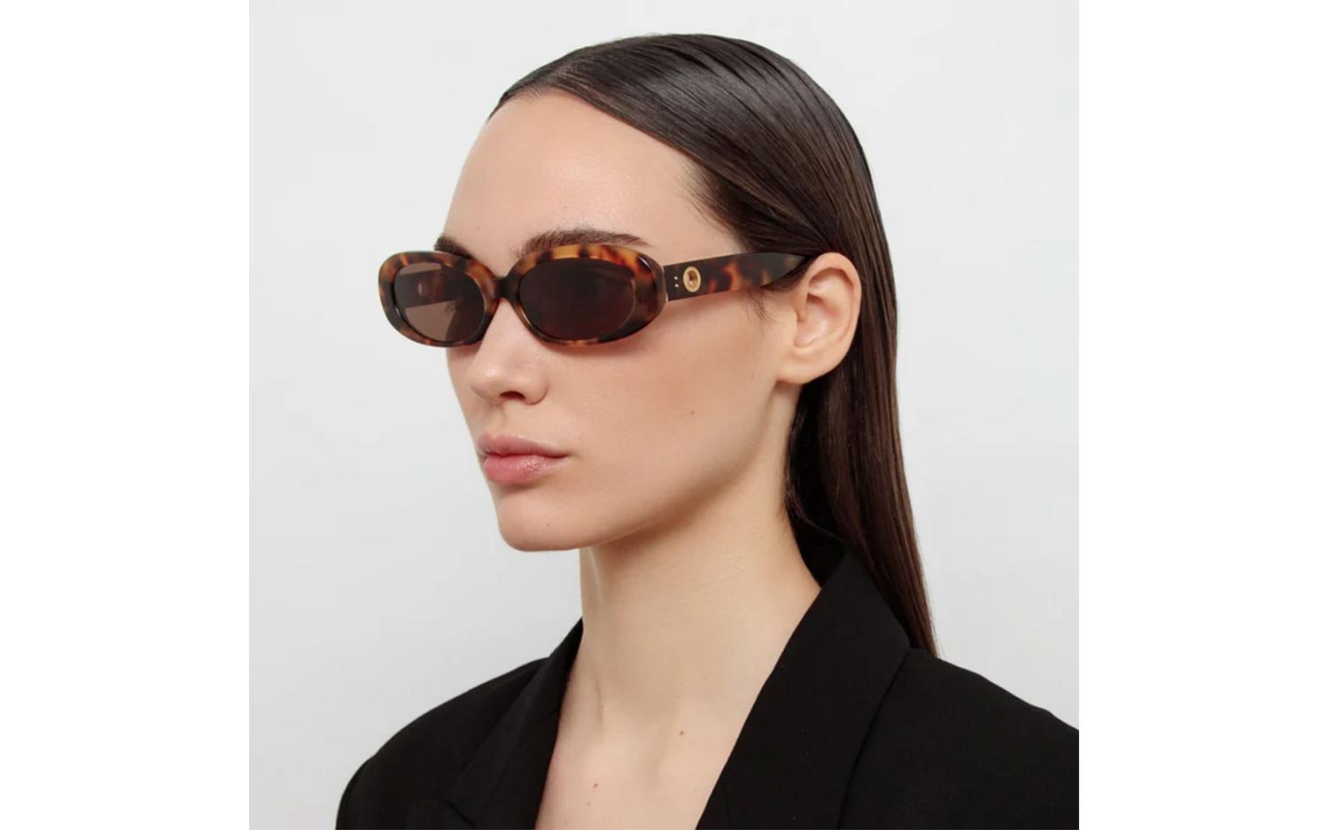 Gallery image for /media/thumbs/100x62.5/media/product_images/Linda-Farrow-Sunglasses-LFL1252C2SUN-modelfw100fh62.5.jpg