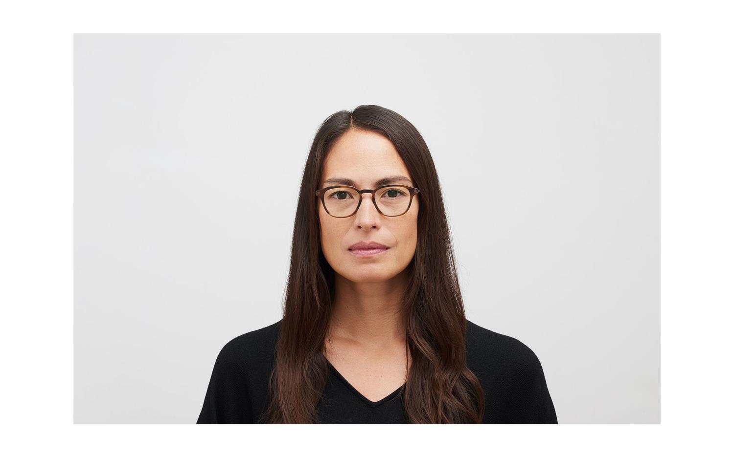 Gallery image for /media/thumbs/100x62.5/media/product_images/MYKITA-Glasses-10084652-modelfw100fh62.5.jpg