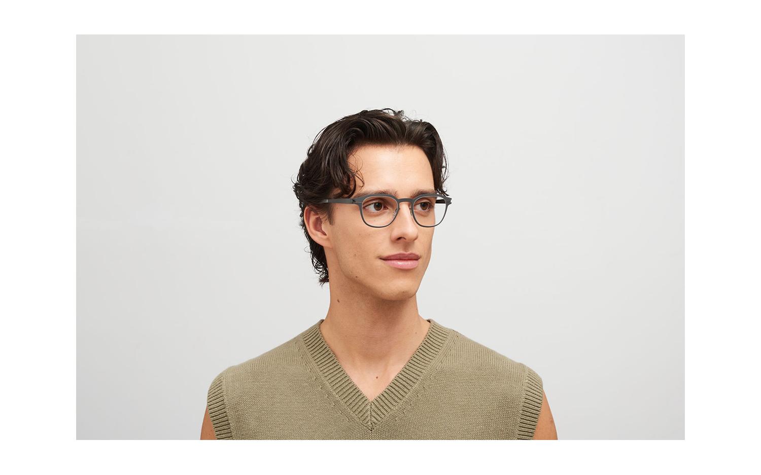 Gallery image for /media/thumbs/100x62.5/media/product_images/MYKITA-Glasses-10085786-model2fw100fh62.5.jpg
