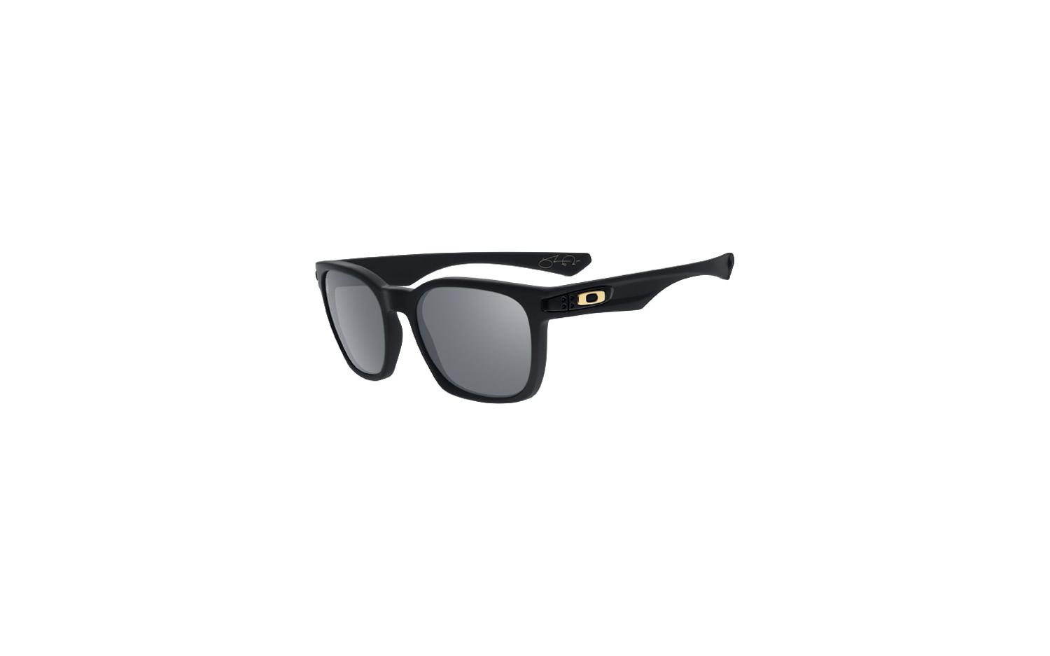 Oakley garage rock white discount