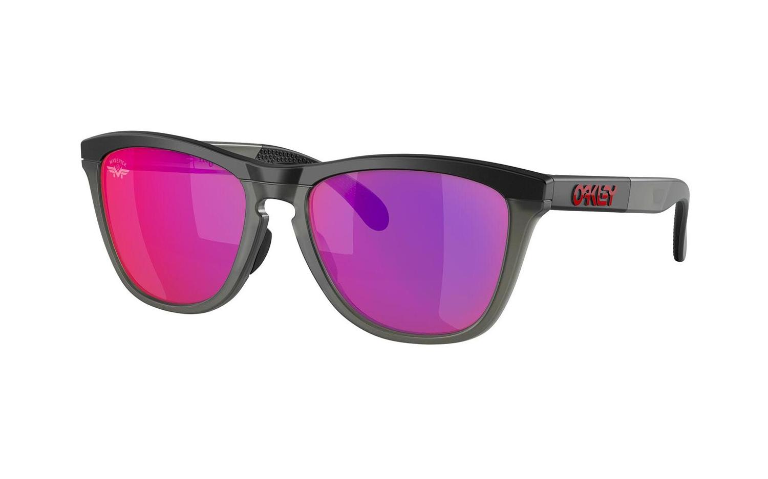 Gallery image for /media/thumbs/100x62.5/media/product_images/Oakley-Sunglasses-OO9284__928413-afw100fh62.5.jpg