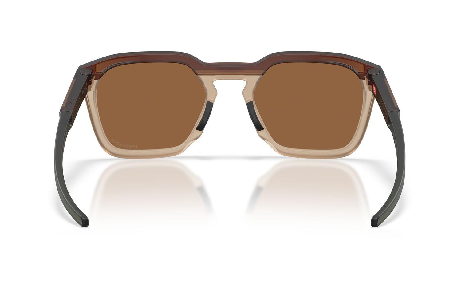 Gallery image for /media/thumbs/100x62.5/media/product_images/Oakley-Sunglasses-OO9555-955502-Dfw100fh62.5.jpg