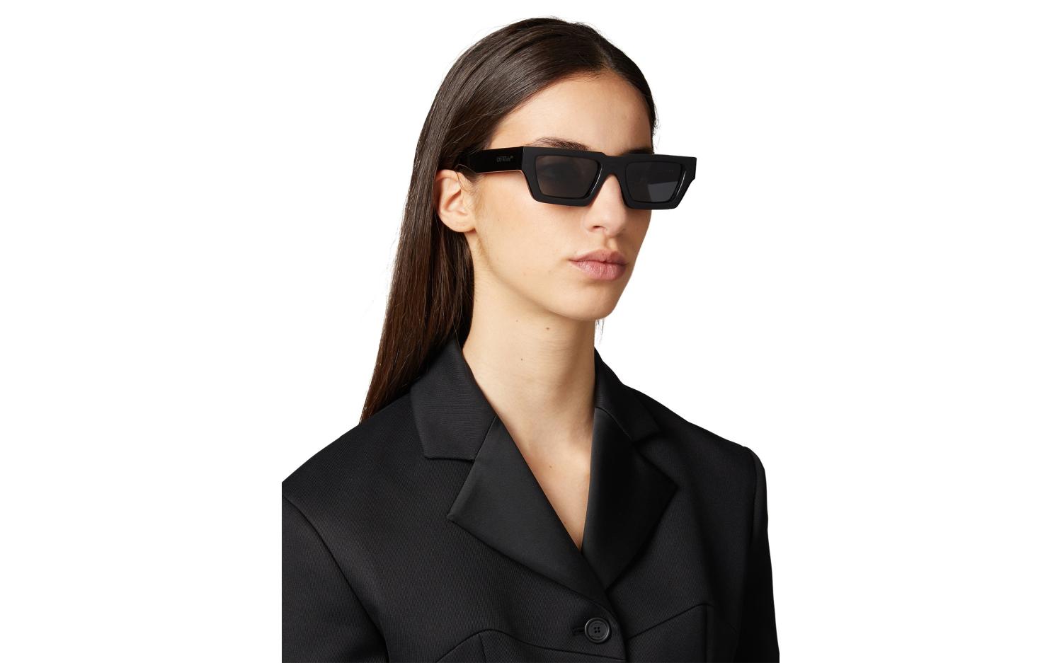 Off-White Manchester OERI129 6007 54 Sunglasses | Shade Station