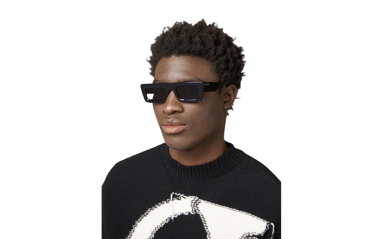 Off-White Ontario OERI136 1007 52 Sunglasses | Shade Station display picture 3
