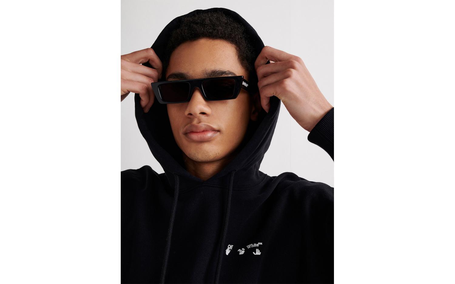 Gallery image for /media/thumbs/100x62.5/media/product_images/Off-white-Model-OERI002Y21PLA0011007fw100fh62.5.jpg