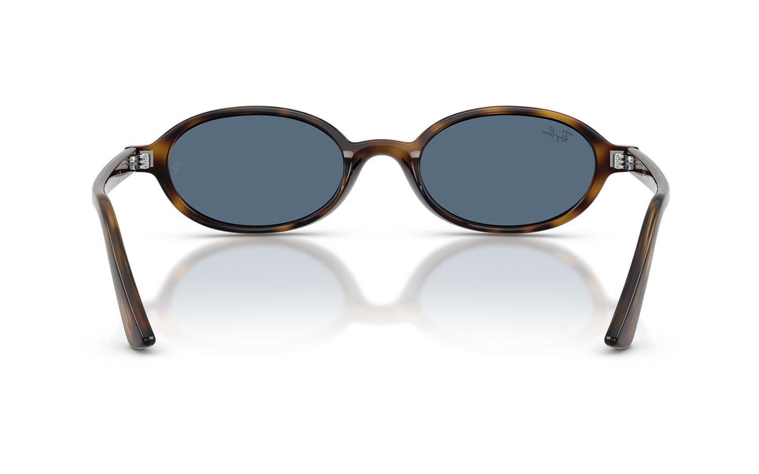 Gallery image for /media/thumbs/100x62.5/media/product_images/Ray-Ban-Sunglasses-RB4472-135980-Dfw100fh62.5.jpg