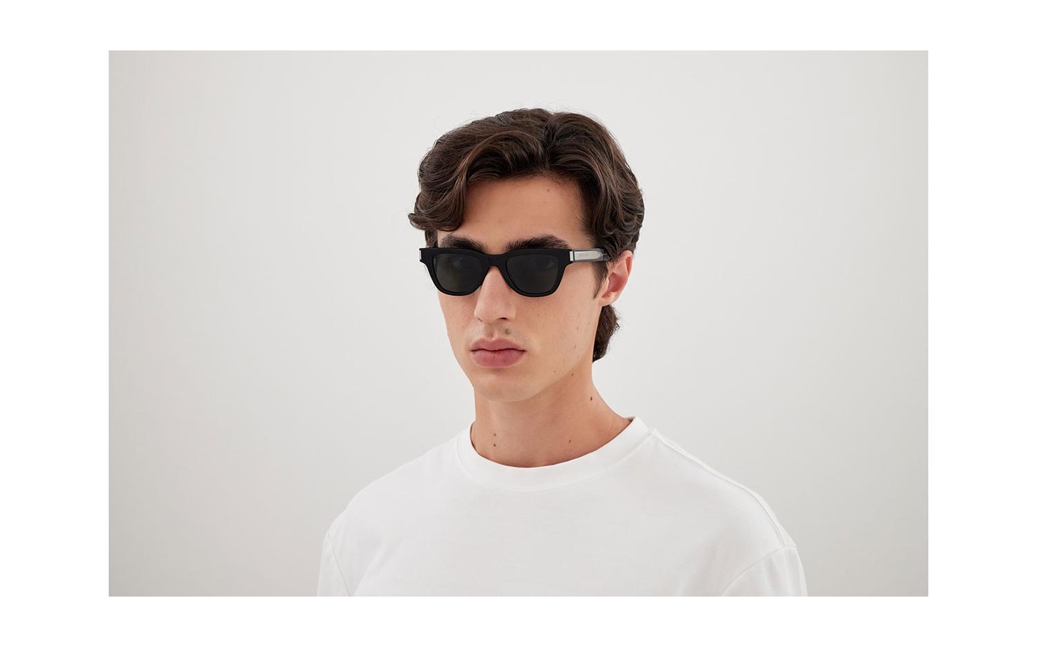 Gallery image for /media/thumbs/100x62.5/media/product_images/Saint-Laurent-Glasses-SL-789-JACQUES-modelfw100fh62.5.jpg