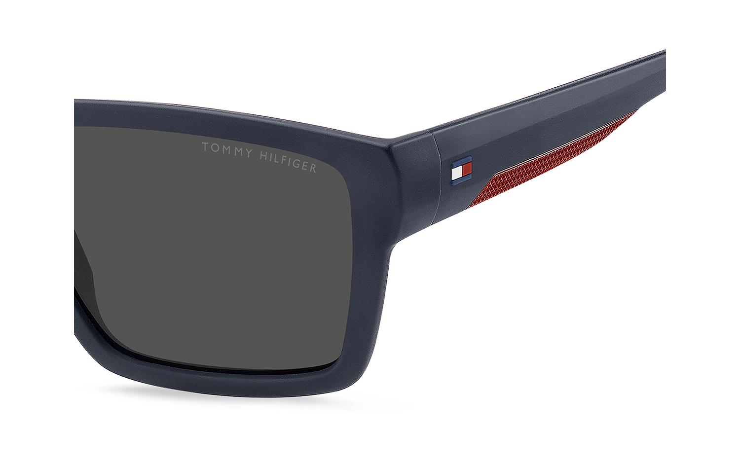Gallery image for /media/thumbs/100x62.5/media/product_images/Tommy-Hilfiger-TH-2324-S-PJPIR-P07fw100fh62.5.jpg