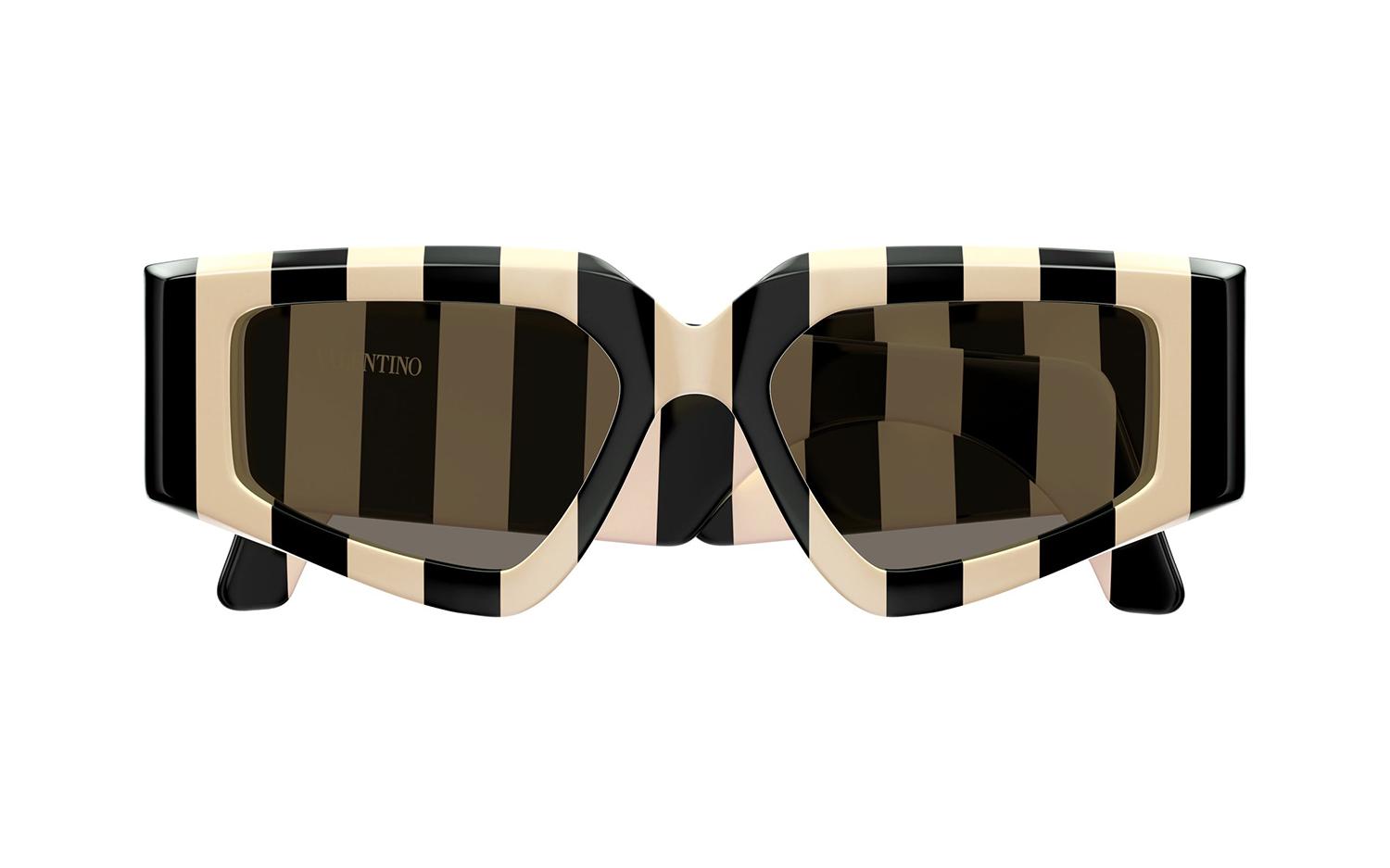 Gallery image for /media/thumbs/100x62.5/media/product_images/Valentino-Sunglasses-VG0006S-004-bfw100fh62.5.jpg