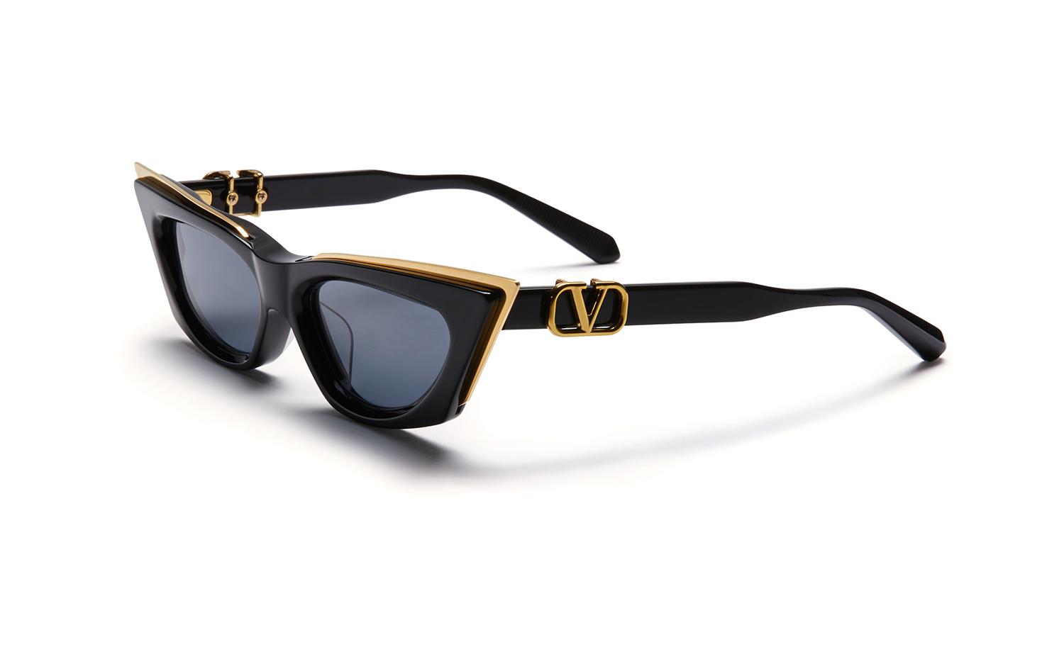 Gallery image for /media/thumbs/100x62.5/media/product_images/Valentino-V-GOLDCUTI-VLS-113A-55-2fw100fh62.5.jpg