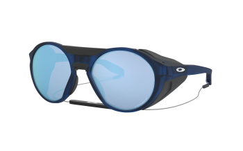 Oakley sunglasses 2025 with side shields
