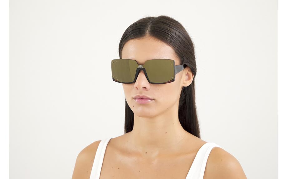 Balenciaga BB0081S 001 99 Sunglasses | Shade Station display picture 2