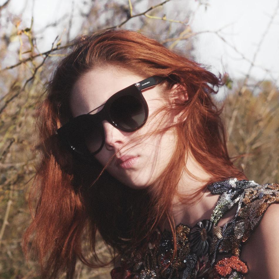 Alexander mcqueen top designer sunglasses